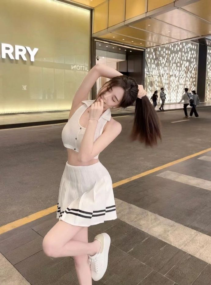 抓娃娃 封面